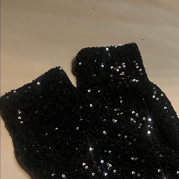 Cable & Gauge Black Sequin Joggers - Picture 5 of 8